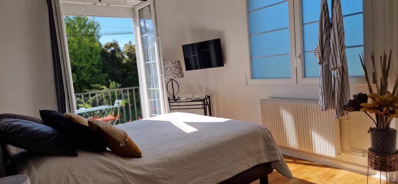 L'Entre Deux Eaux 'Maison' Balcon 'Et Jardin Reims Exterior foto
