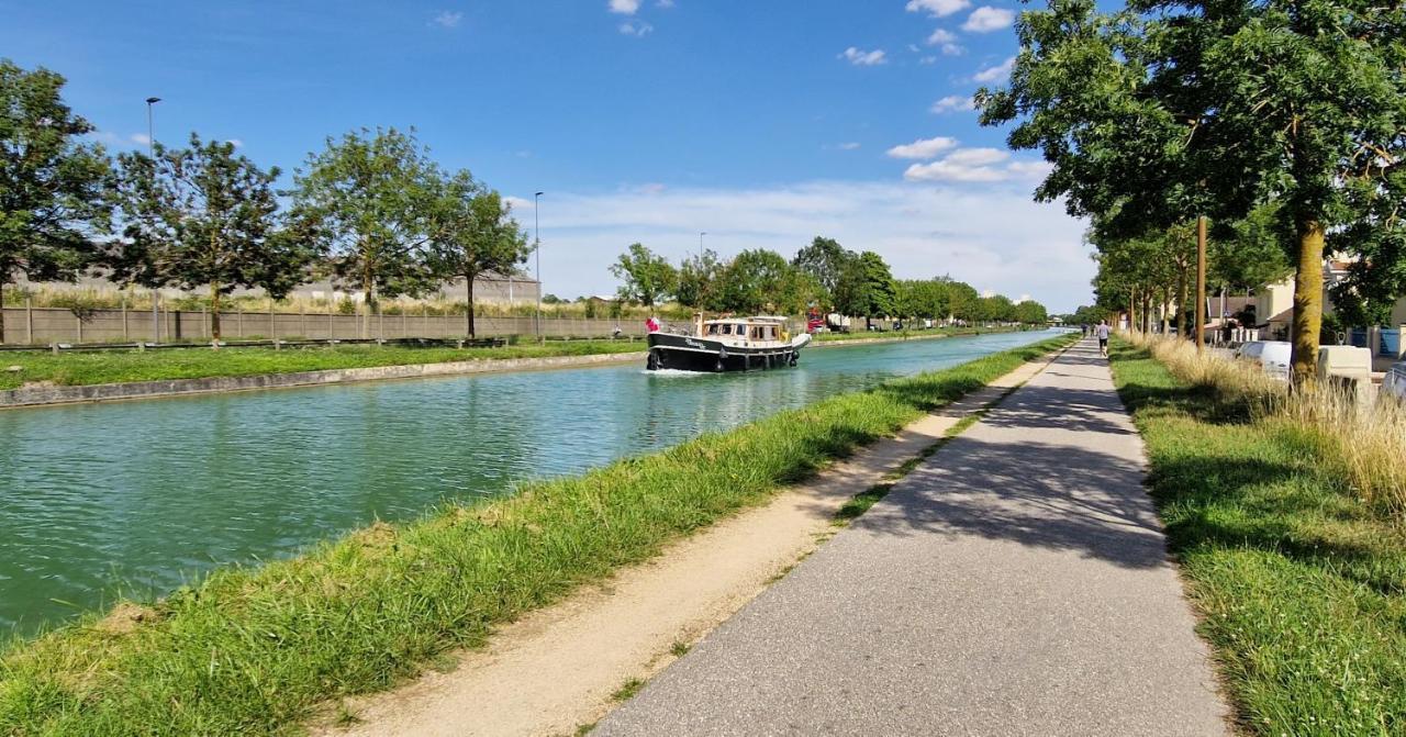 L'Entre Deux Eaux 'Maison' Balcon 'Et Jardin Reims Exterior foto