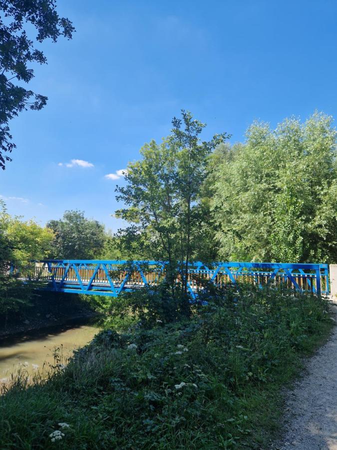 L'Entre Deux Eaux 'Maison' Balcon 'Et Jardin Reims Exterior foto
